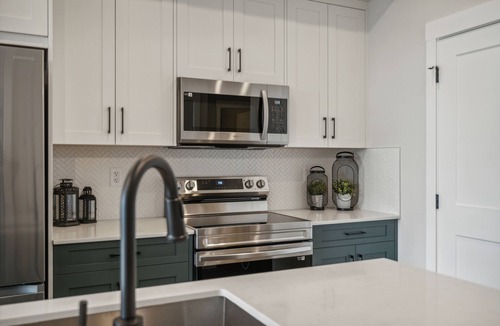 Seton Apartment | Eclectic New Condo in Seton’s hub