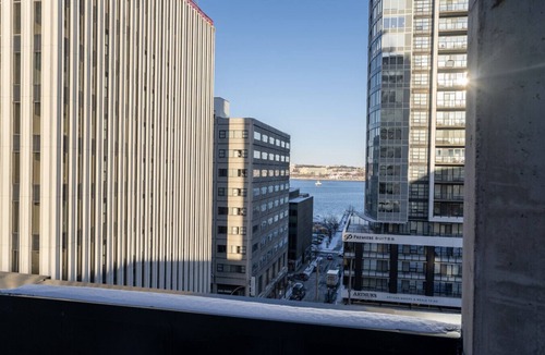 Downtown Halifax Apartment | Elegant Studio with Gym, Near Iconic Boardwalk