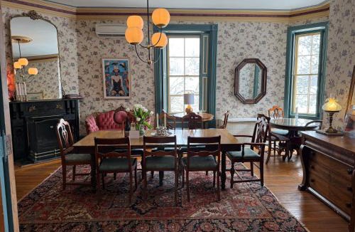 Charlottetown Hotel | Elmwood Heritage Inn