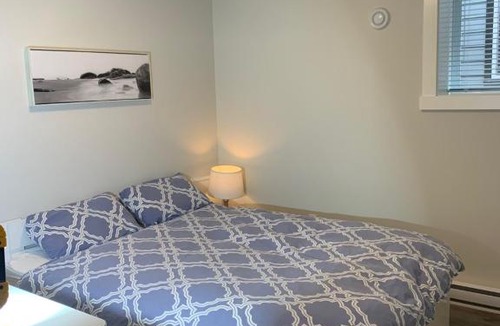 Regional District of Nanaimo House | Entire 2BR Guest House in Quiet Area