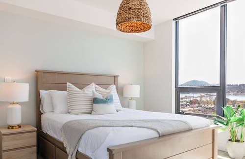 Downtown Kelowna Apartment | Escape to the perfect vacation destination at the "Seaside