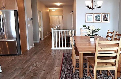 Osoyoos House | Escape to this beautiful 2-bedroom, 2-bathroom upper-floor retreat
