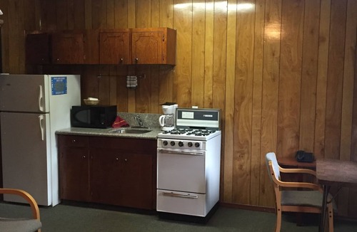 Greenwood Hotel | Evening Star Motel