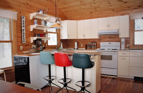 Bala Cottage | Exceptional 4 Season Muskoka Cottage