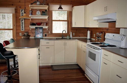 Bala Cottage | Exceptional 4 Season Muskoka Cottage