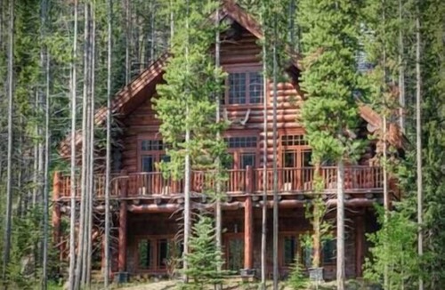 Forest Ridge Estates Cabin | EXCLUSIVE very private cabin on the golf course!