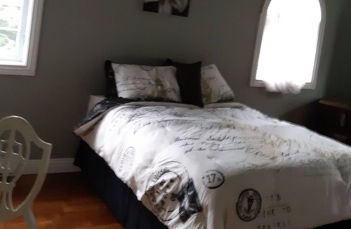 Timberlea House | Executive Living 15 Minutes From Halifax ~ Golf, Open Fire Pit