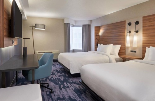 Fallsview Hotel | Fairfield by Marriott Niagara Falls, Canada