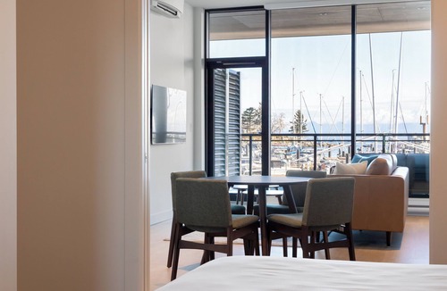 Regional District of Nanaimo Apartment | Fairwinds Residences