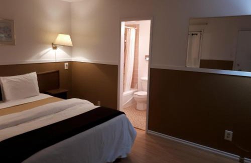 Duncan Hotel | Falcon Nest Motel