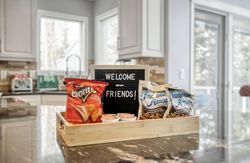 Bridlewood House | Family-Friendly 2BR w/Rec Room & 3 Beds -AC