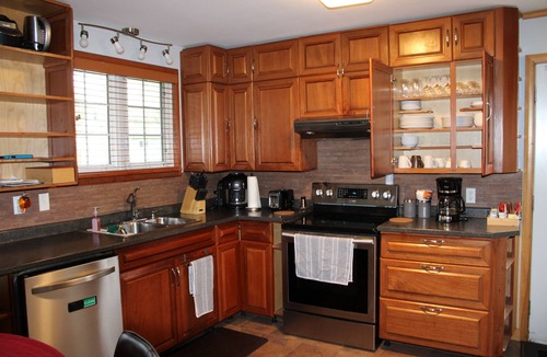 Cole Harbour House | Family friendly 3-bedroom building in marvelous Dartmouth with AC