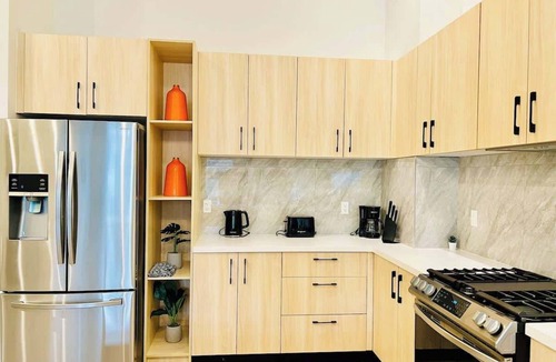 South Newton Condo | Family Friendly Ground Level Condo