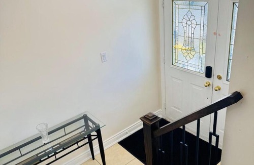 Humber Summit Apartment | Family & Friendly Spacious Place Available