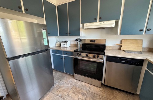 Clayton Park Apartment | Family Suite In Halifax