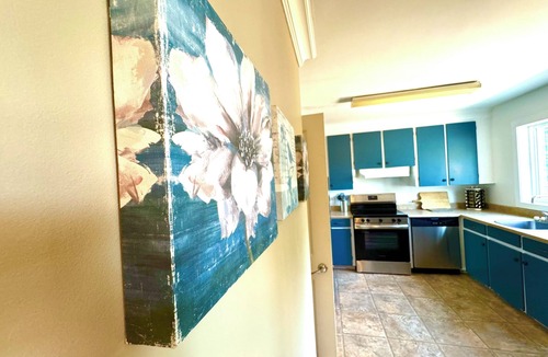 Clayton Park Apartment | Family Suite In Halifax