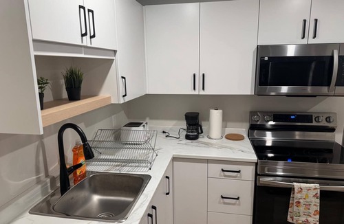 Moncton Apartment | FemMac's Place