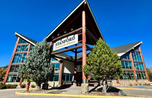 Fernie Hotel | Fernie Stanford Resort