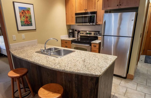 Fernie Condo | Fernie - Timberline Lodges Juniper #612