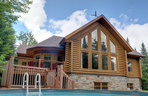 Gore Ski Chalet | Fiddler Lake Resort Chalet 29 Rabbit with Pool