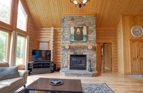 Mille-Isles Ski Chalet | Fiddler Lake Resort Cabin 4 Stag