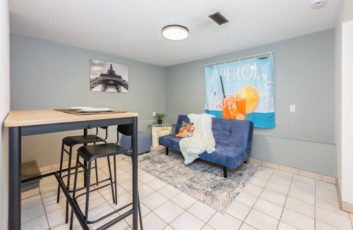 Grandview-Woodland House | MAJOR INTERNATIONAL SPORTING EVENT/10 mins to DownTown/Near skytrain/Free Parking