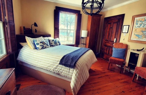 Mahone Bay Bed & Breakfast | Fisherman's Daughter Bed & Breakfast