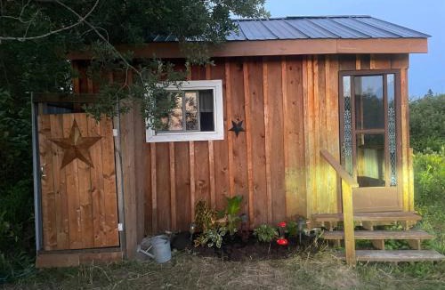 French River House | Fox Den Retreat glamping