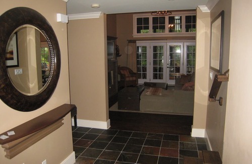 Seguin Cottage | Fully equipped cottage on Lake Joseph at Rocky Crest, Lakeside development.