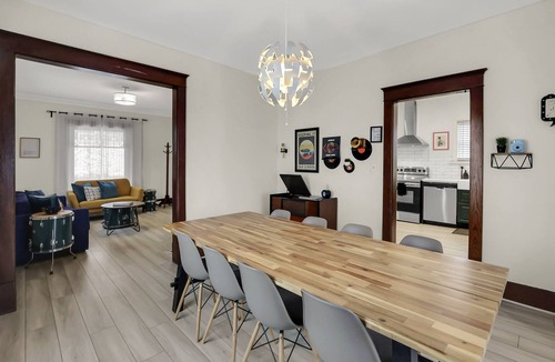 Niagara Falls House | Fun, family friendly stay in Niagara Falls