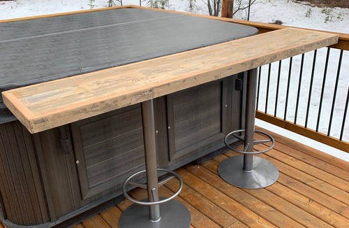 Whitehorse House | Funky style house with the outdoors at your feet, yet within city limits!