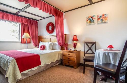 Radium Hot Springs Hotel | Gables Motel