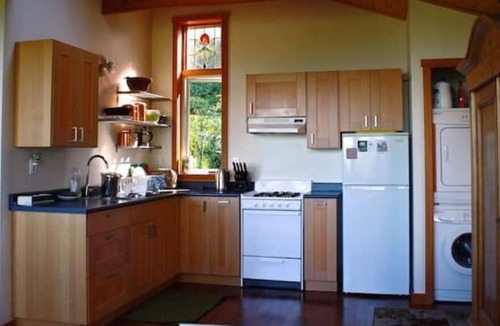 Galiano Cabin | Galiano Cabin Hideaway