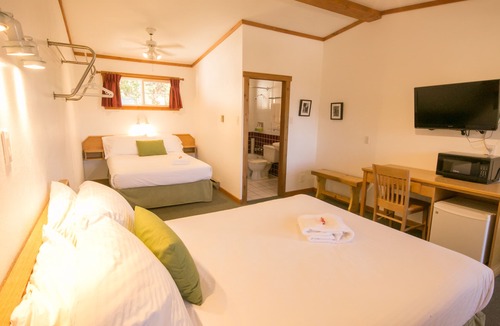Radium Hot Springs Hotel | Gateway Motel