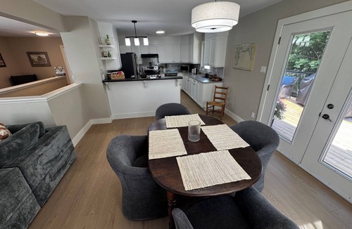Mahone Bay Apartment | Getaway to Mahone Bay Nova Scotia