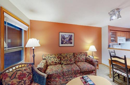 Village North Apartment | Glacier's Reach 115b