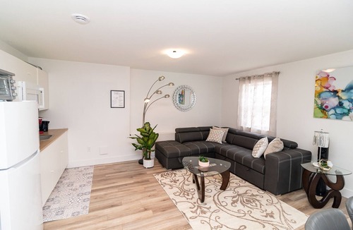 Halifax House | Glamorous new house basement for Business/Vacation travel
