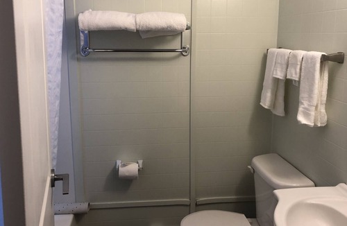 Moncton Hotel | Go Motel