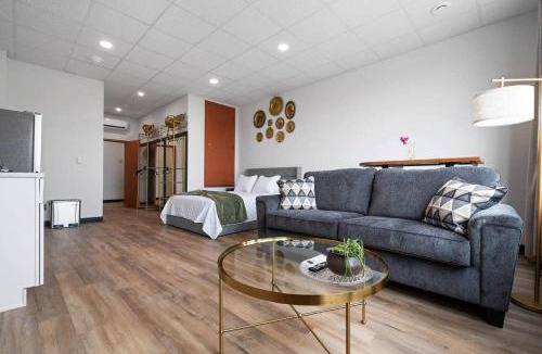 New Glasgow Apartment | Golden Hour @TheMillRowsSuites