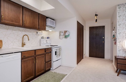 Burnside Apartment | Gorge Vista - beautiful views over the Gorge Waterway by Victoria Prime!