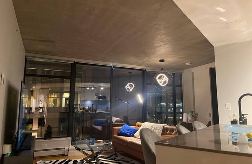 Gastown Apartment | Gorgeous 2-bedroom apartment in delightful Vancouver near MAJOR INTERNATIONAL SPORTING EVENT & Canada Place