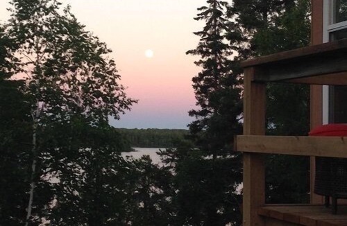 Sioux Narrows Nestor Falls Cabin | Gorgeous Lake of the Woods Cabin