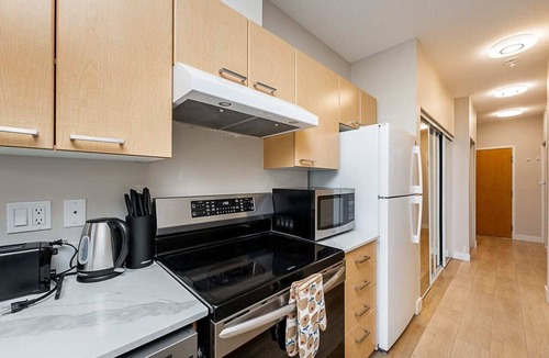 Downtown Vancouver Apartment | Gorgeous Unit in the Heart of Downtown