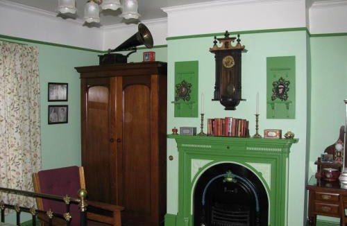 Downtown St. John's Bed & Breakfast | Gower Manor Historic Bed & Breakfast