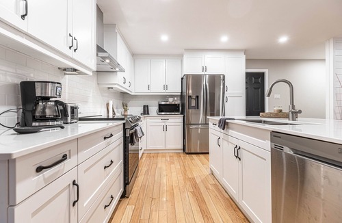 Grand Bend Cottage | Grand Bend -Beach Nordic Spa Retreat - Villa Nicole
