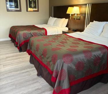 Grand Forks Hotel | Grand Forks Inn