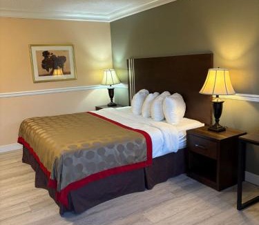Grand Forks Hotel | Grand Forks Inn