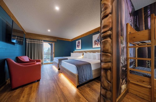 Niagara Falls Resort | Great Wolf Lodge Niagara Falls