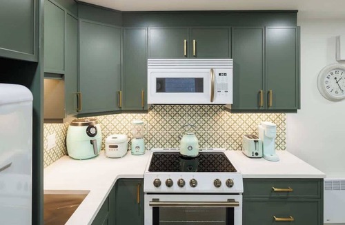 Charlottetown Apartment | Green Gables Suite - Studio in Downtown