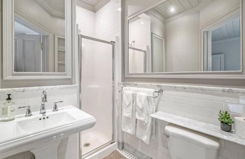 Old Town Historic District House | Guestroom in Old Town | Steps to Lake & Everything